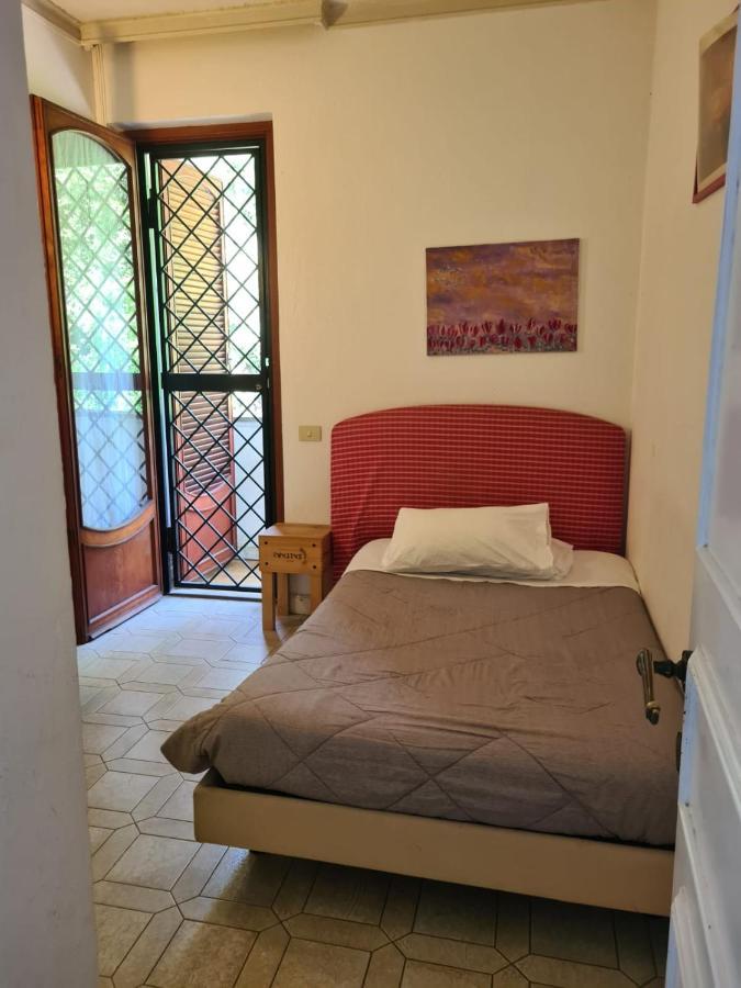 La Casa Di Nataly Bed & Breakfast Fregenae Dış mekan fotoğraf
